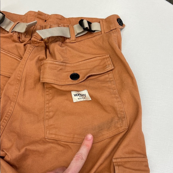 Used Wondery Outdoors isabel jogger pants in coral orange with adjustable waist - Picture 9 of 11